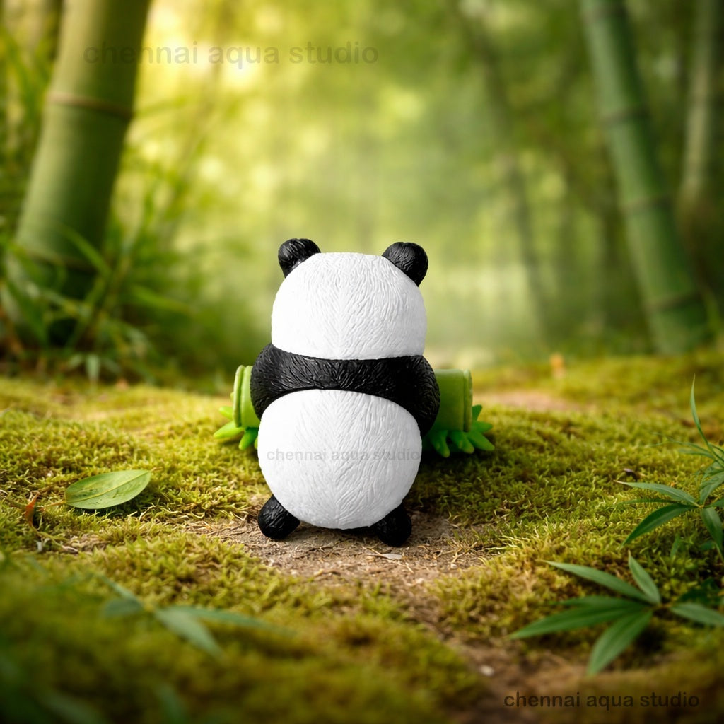 Mini Panda Bamboo Figurine ā Cute Poly-Resin Animal Home Decor Showpiece 1 PSC