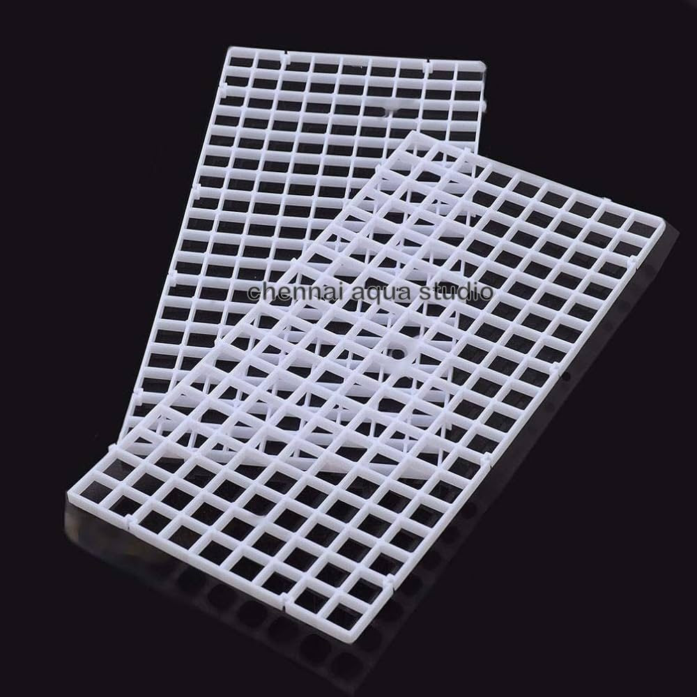 Aquarium Mesh Net Divider & Egg Tray – Custom Cut Partition Net for Fish Tanks (Multi-Size Options)